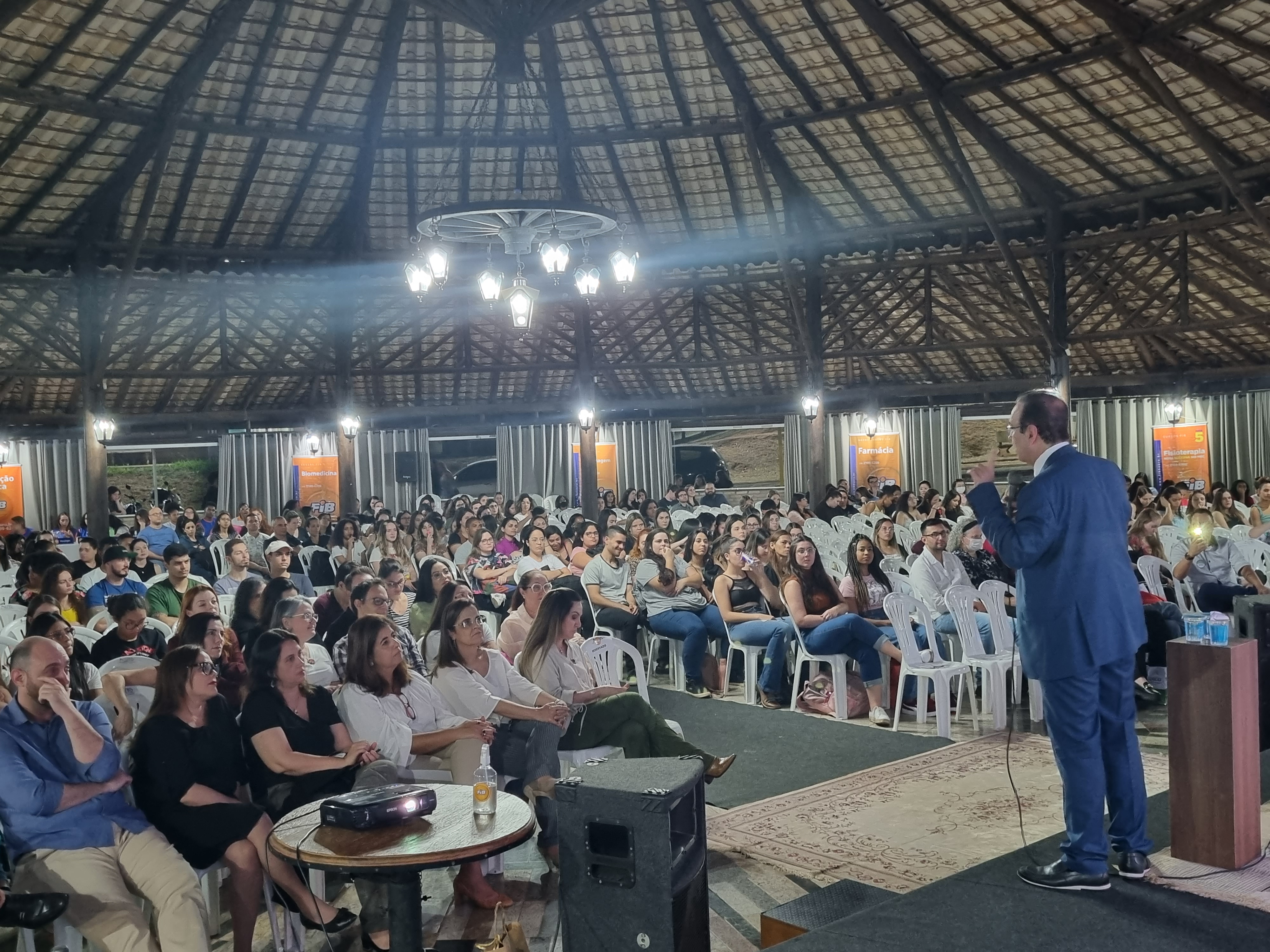 Saudade é o amor que fica - Notícias - Faculdades Integradas de Bauru